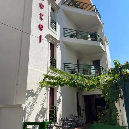 Hotel 5 Tirana