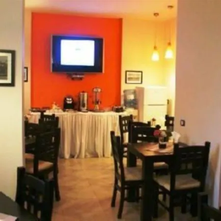 Hotel 5 Tirana
