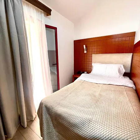 فندق سيتي 3*