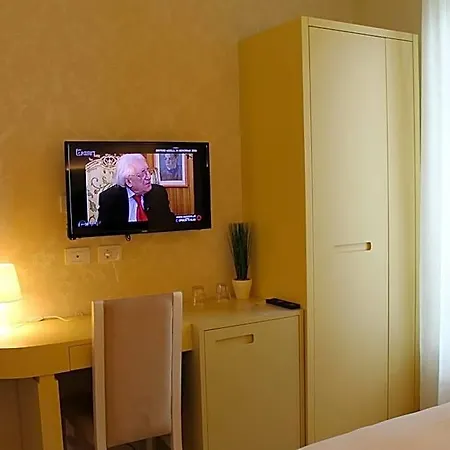 5 Hotel Tirana