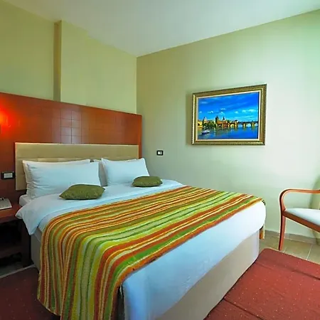Hotel 5 3*