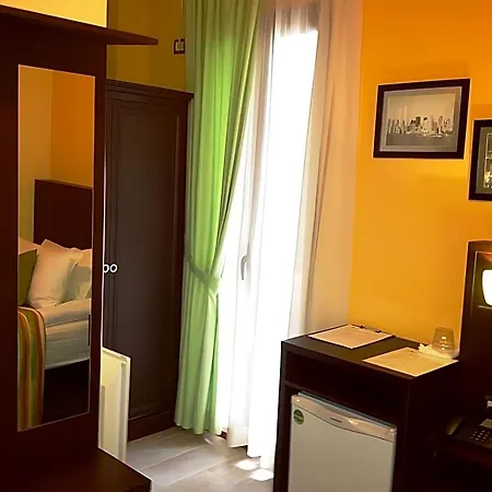 Hotel 5 Tirana